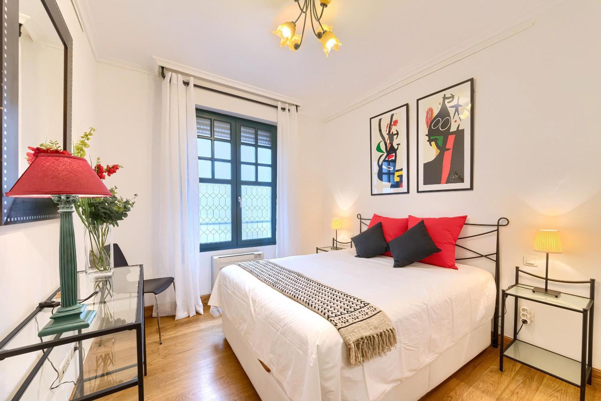 Vivienda Turistica Acogedora Y Elegante En Irala Apartment Bilbao Bagian luar foto